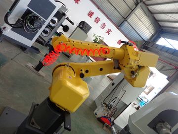 Chine Machine de polissage robotique de rendement élevé pour le polonais de matériel de salle de bains fournisseur